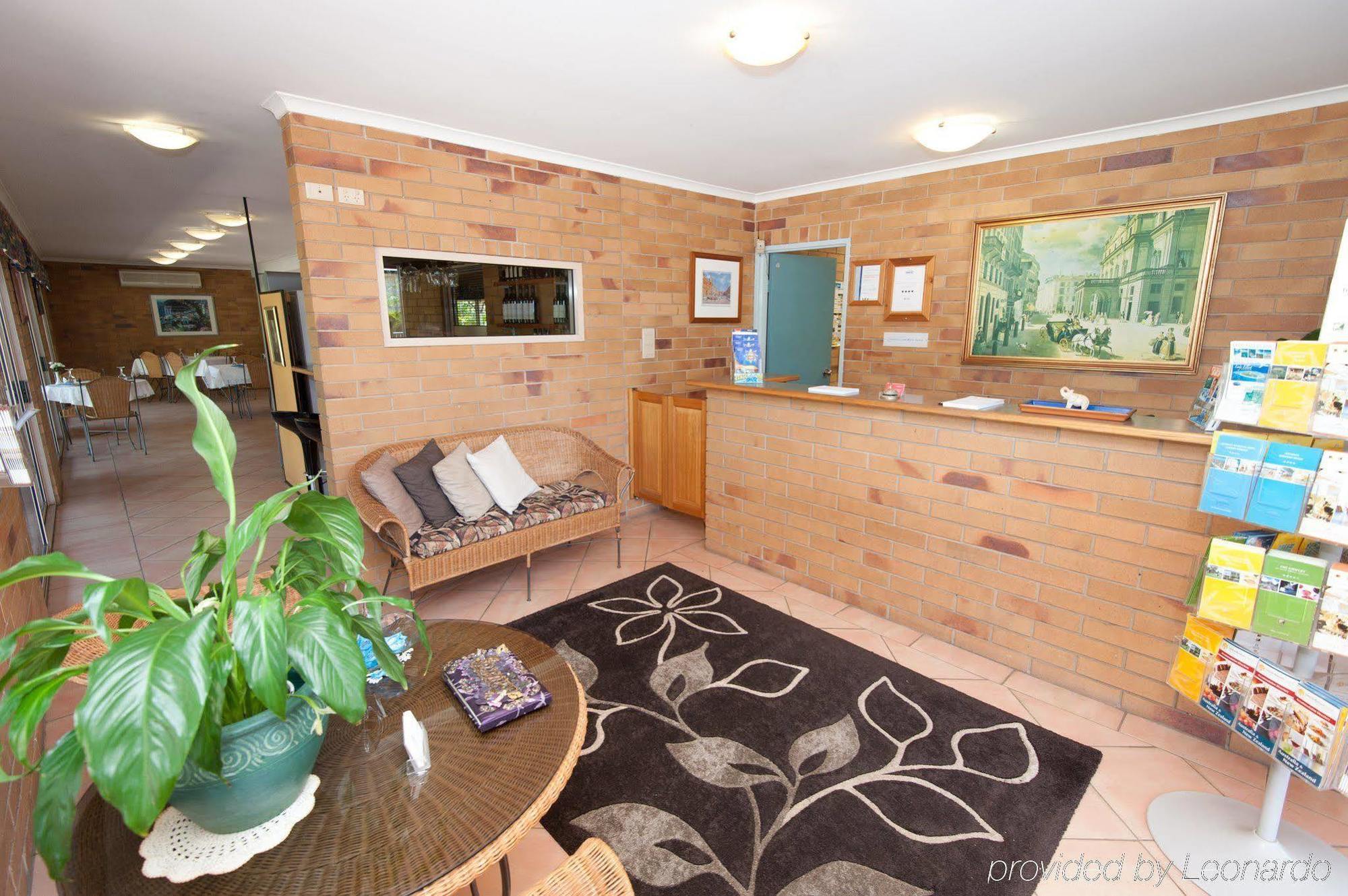 Wild Scotsman Motor Inn Gin Gin Qld מראה חיצוני תמונה